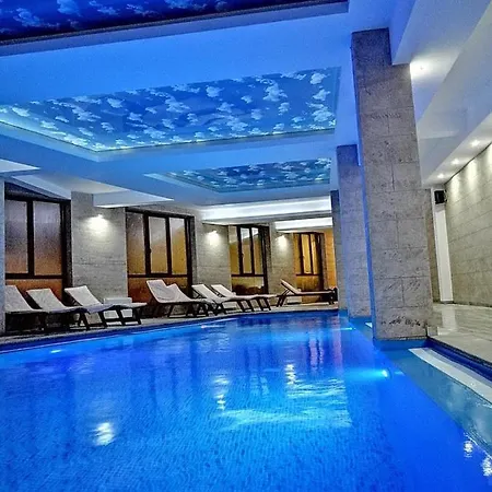 Kophill L36 Milmari Apartment *