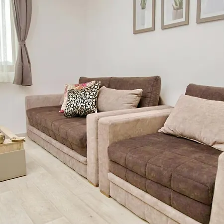 Kophill L36 Milmari Apartment