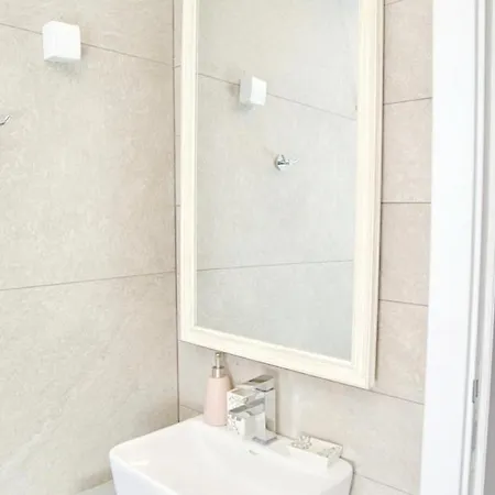 Apartment Kophill L36 Milmari