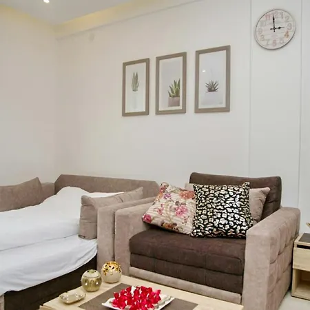 아파트 Kophill L36 Milmari