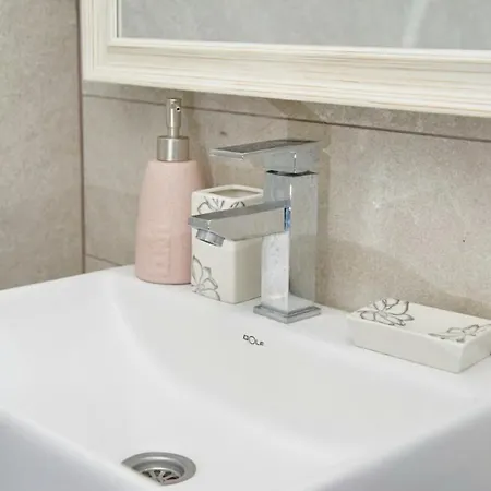 Kophill L36 Milmari 아파트 카파오닉