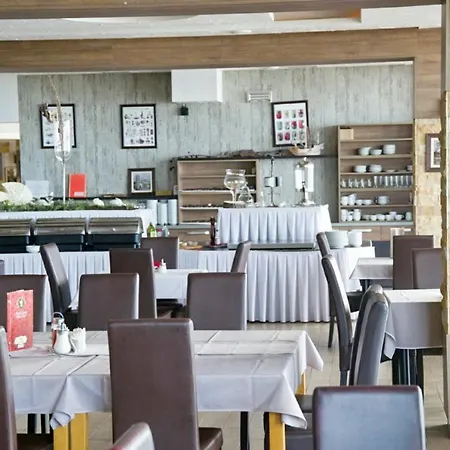 Kophill L36 Milmari Apartment *
