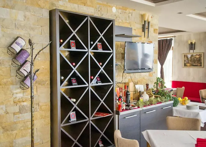 Kophill L36 Milmari Апартаменты *